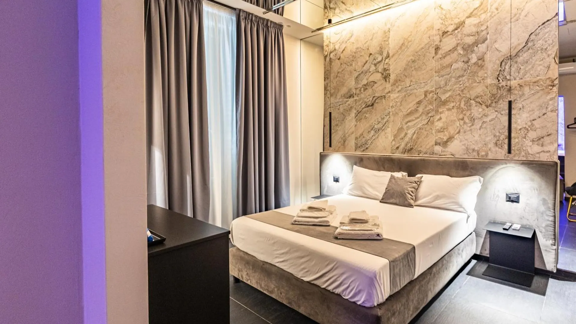 Amari120Suite&Spa Palermo 0*,  Italia