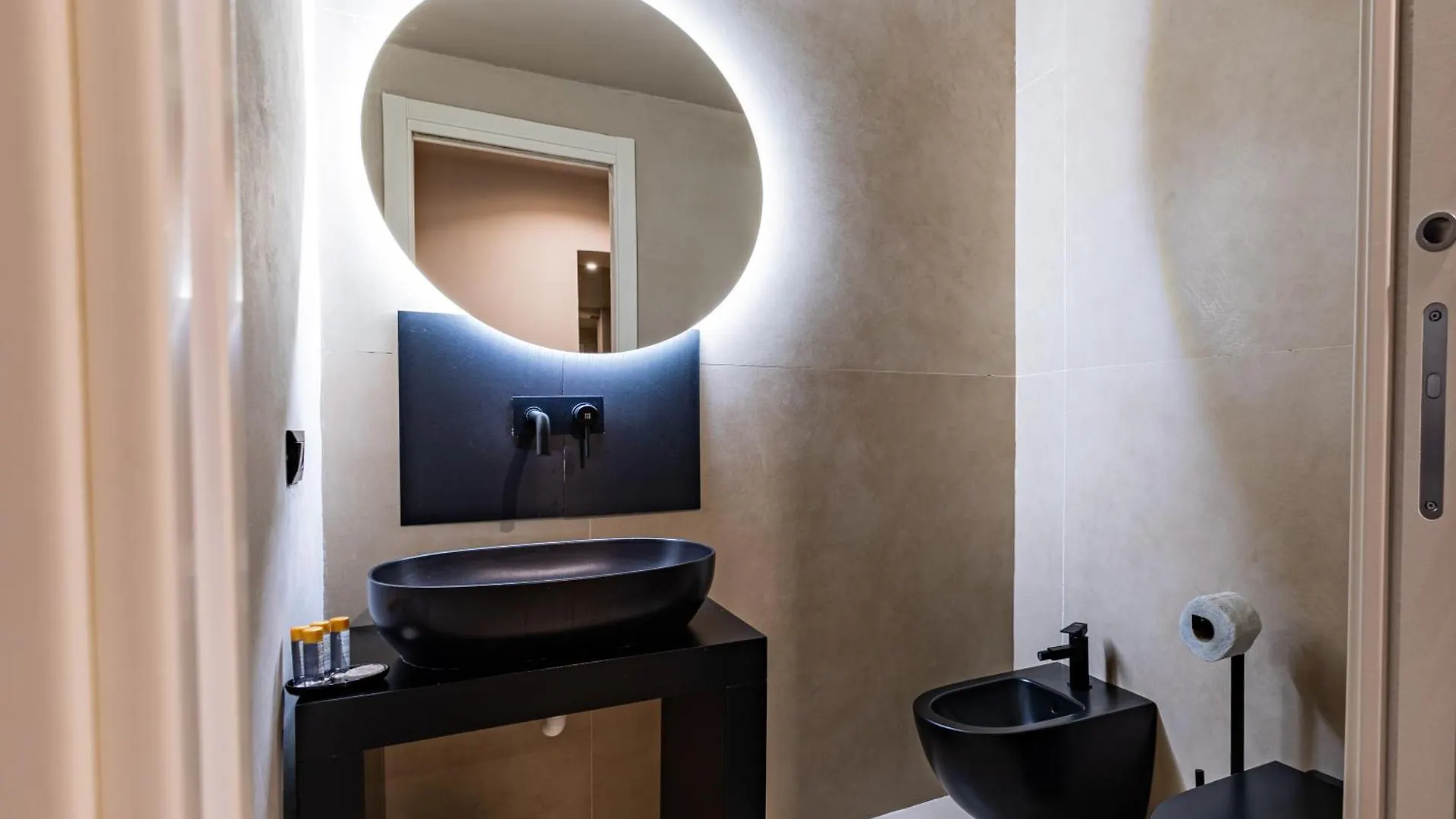 Amari120Suite&Spa Palermo 0*,