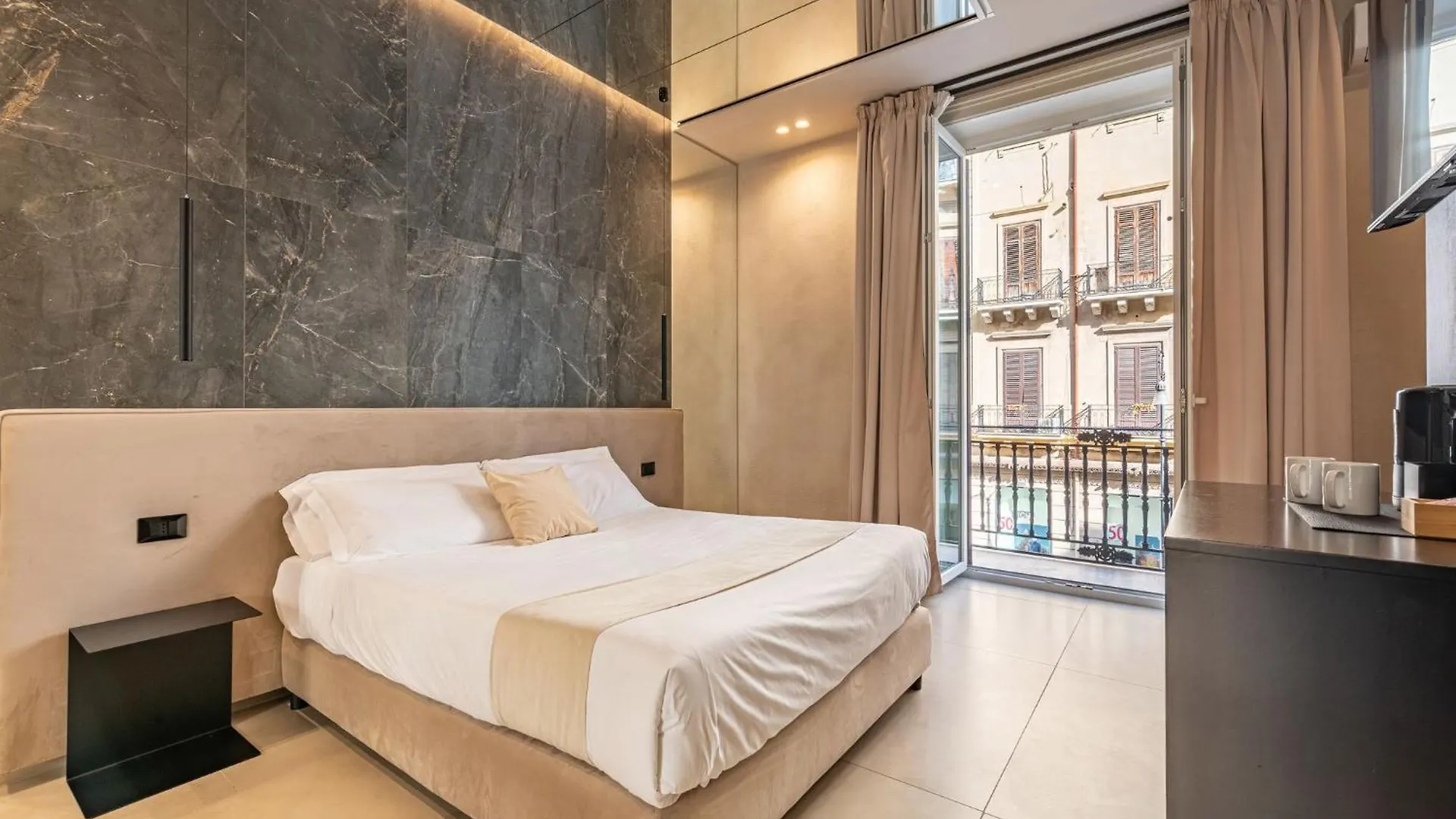 Bed & Breakfast Amari120Suite&Spa Palermo Italia