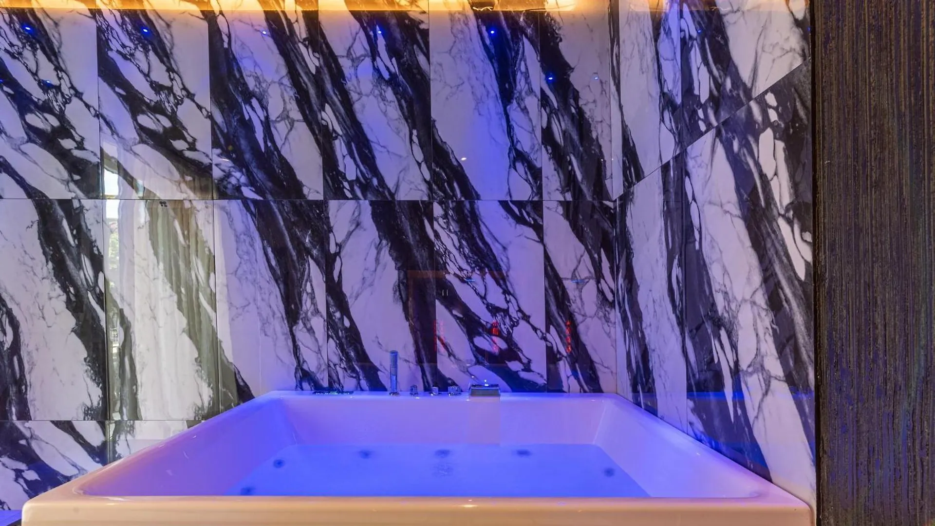 Bed & Breakfast Amari120Suite&Spa Palermo