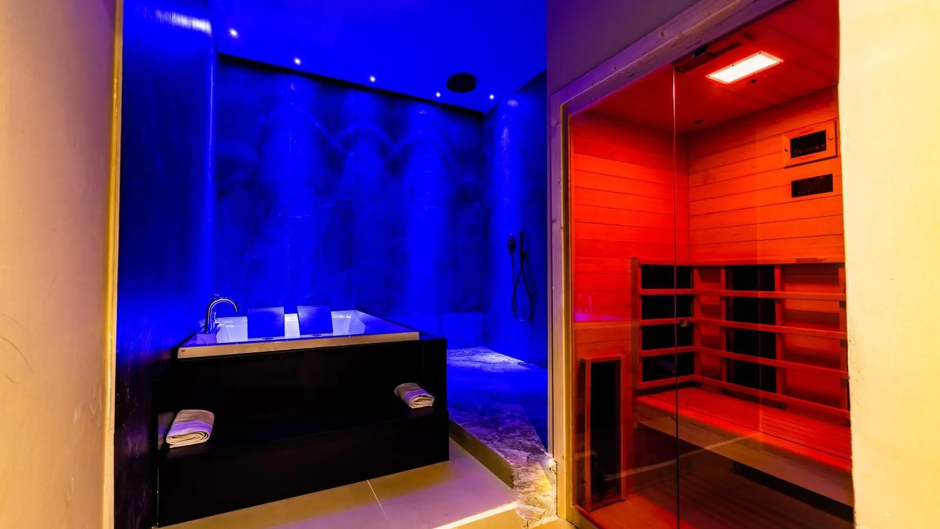Amari120Suite&Spa 팔레르모 0*,